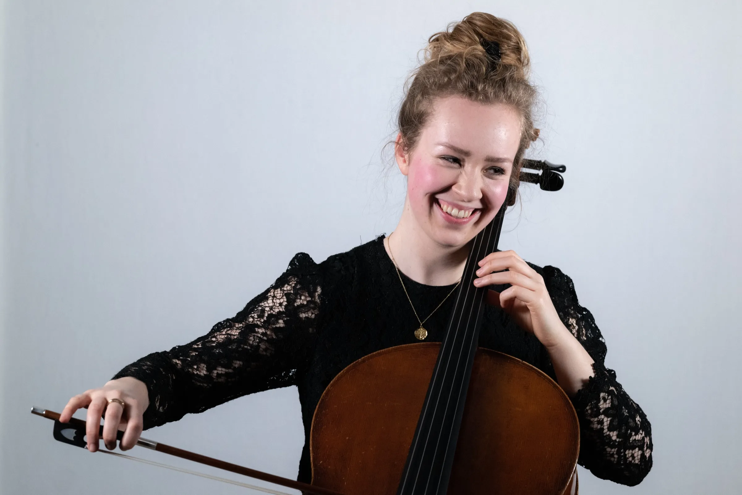 Hannah von Glasow, Cellistin