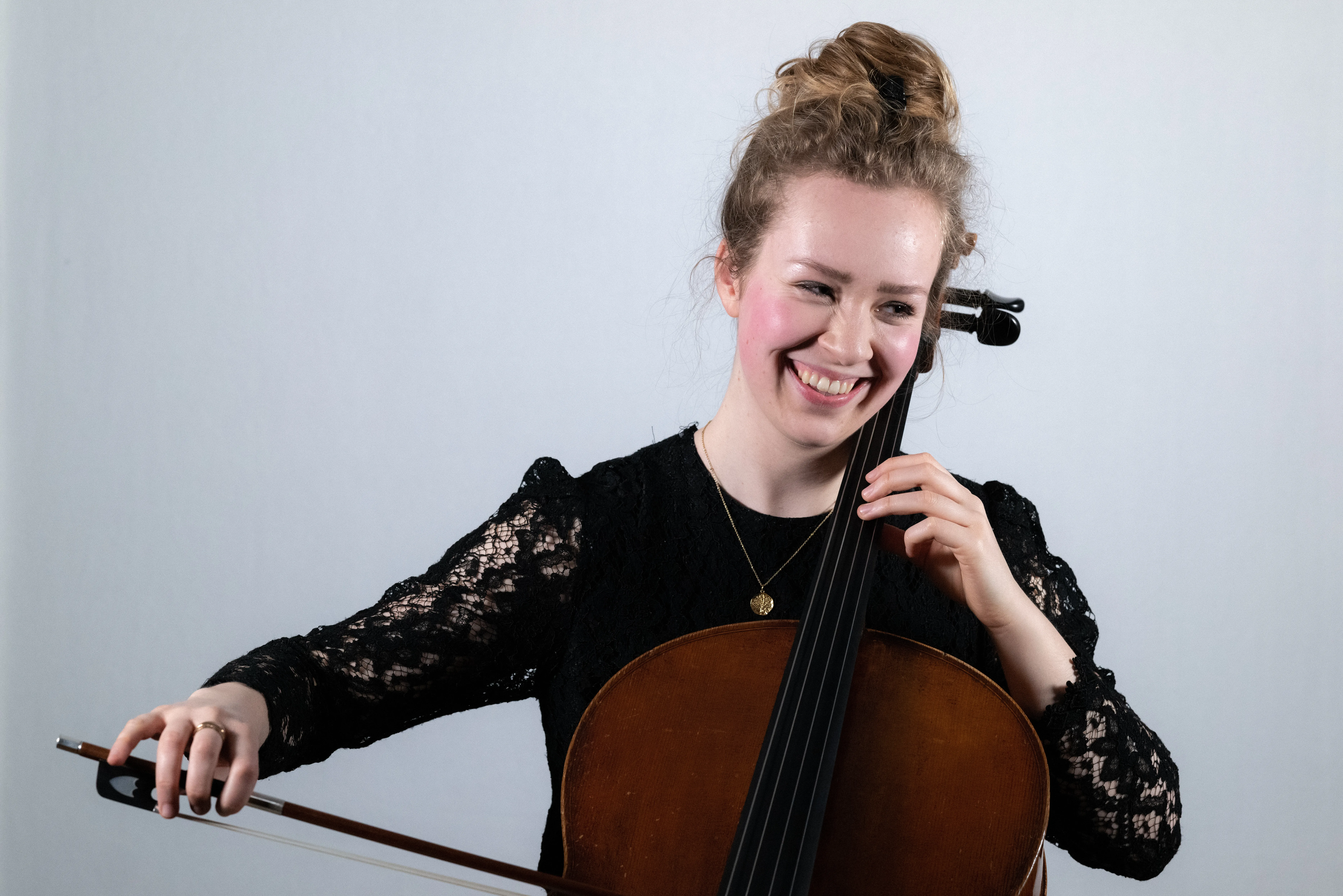Hannah von Glasow, Cellistin